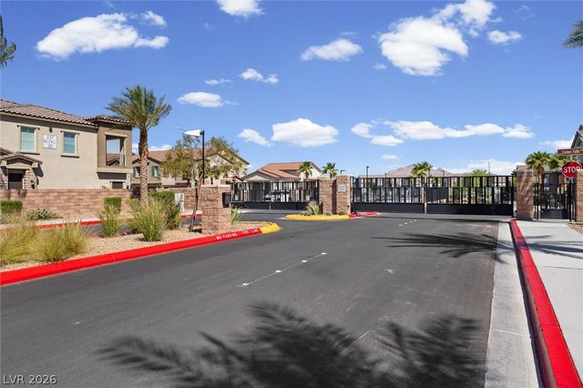 237 Callen Falls Avenue 2011, Henderson, NV 89011