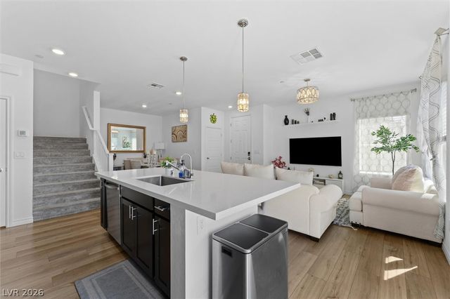 237 Callen Falls Avenue 2011, Henderson, NV 89011