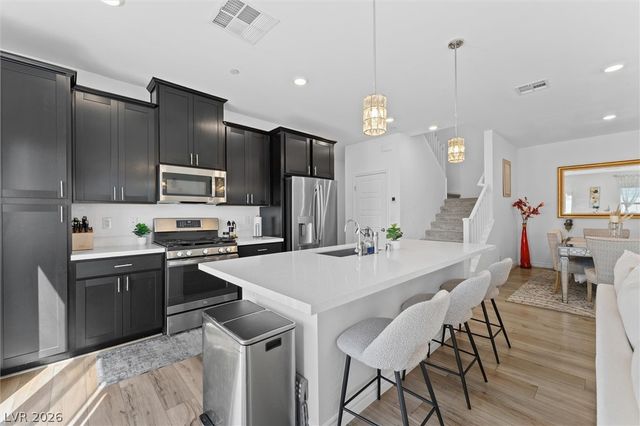 237 Callen Falls Avenue 2011, Henderson, NV 89011