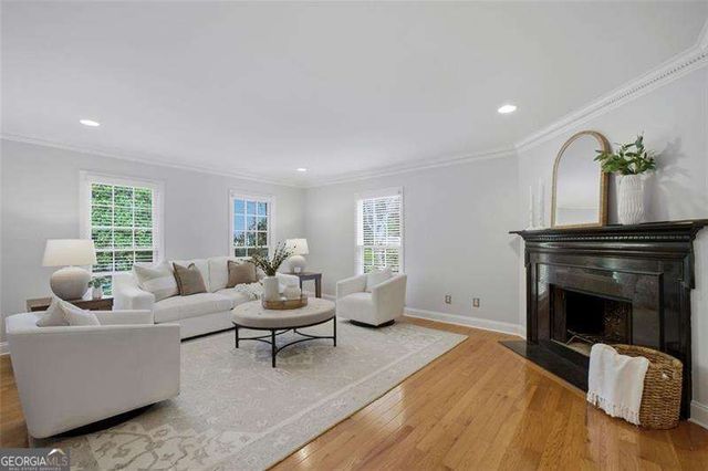 413 The North Chace, Sandy Springs, GA 30328