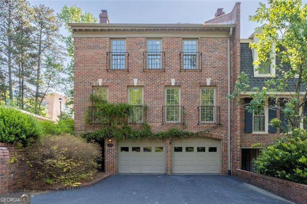 413 The North Chace, Sandy Springs, GA 30328