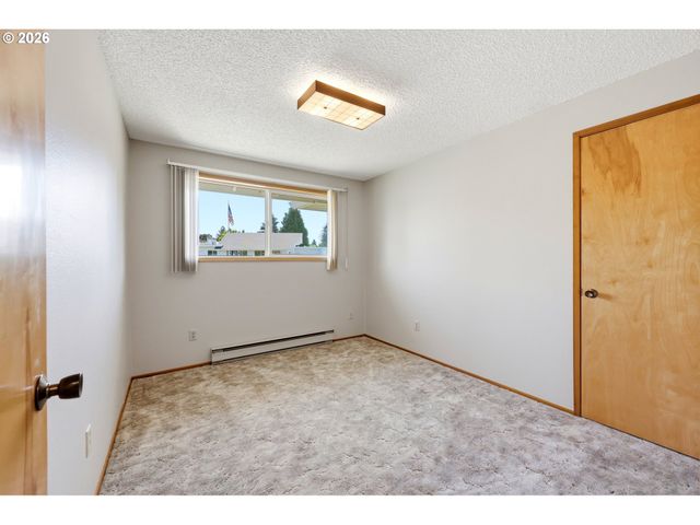 745 Ne FLEMING Ave C22, Gresham, OR 97030