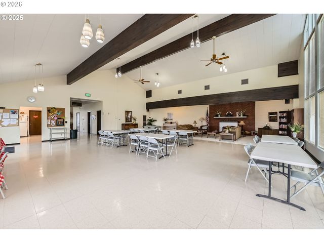 745 Ne FLEMING Ave C22, Gresham, OR 97030