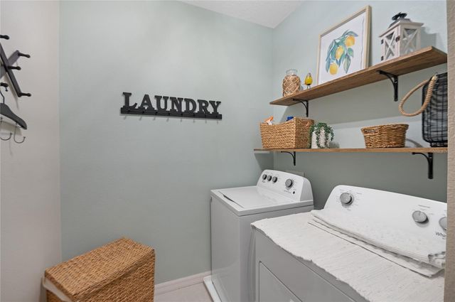 4816 CLIVEDEN LOOP, Sanford, FL 32773