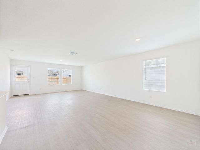250 Twilight Breeze WAY, Hutto, TX 78634