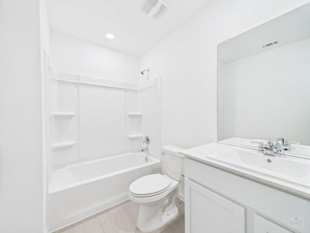 250 Twilight Breeze WAY, Hutto, TX 78634