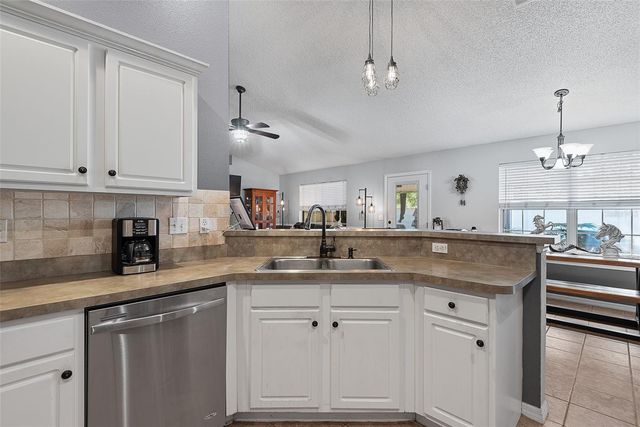 7 LEE DRIVE, Palm Coast, FL 32137