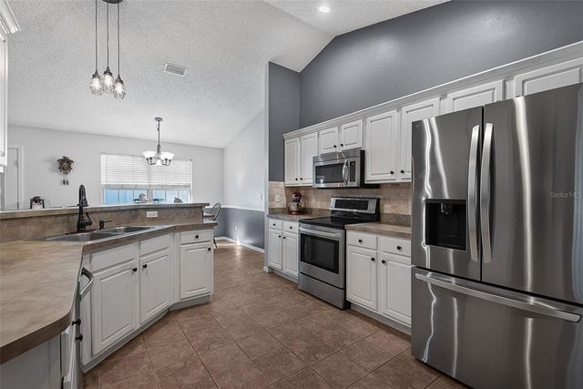 7 LEE DRIVE, Palm Coast, FL 32137