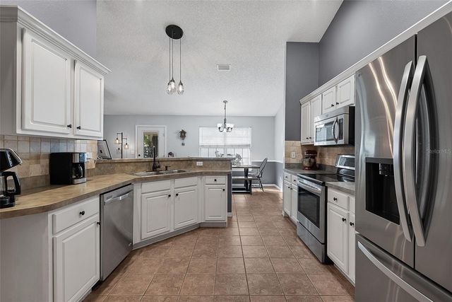 7 LEE DRIVE, Palm Coast, FL 32137