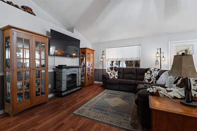 7 LEE DRIVE, Palm Coast, FL 32137