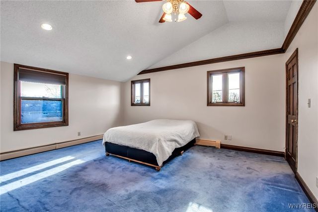 94 Grand Prix Drive, Cheektowaga, NY 14227