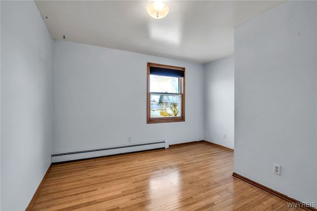 94 Grand Prix Drive, Cheektowaga, NY 14227