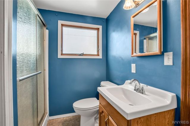 94 Grand Prix Drive, Cheektowaga, NY 14227