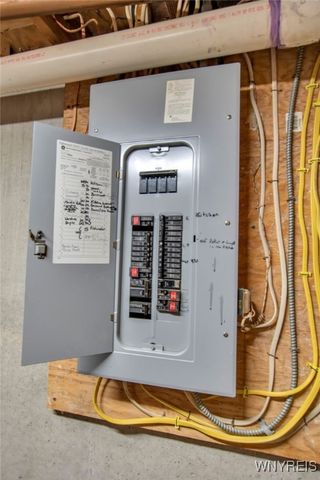 94 Grand Prix Drive, Cheektowaga, NY 14227