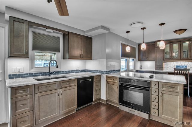 94 Grand Prix Drive, Cheektowaga, NY 14227