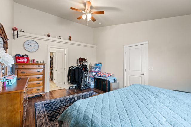 545 N Heights Drive, Eagle Point, OR 97524