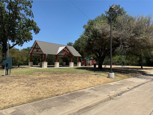 3734 Bayside Drive, Dallas, TX 75212
