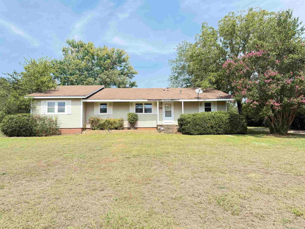 696 Mulberry Salem Road, Benton, AR 72019