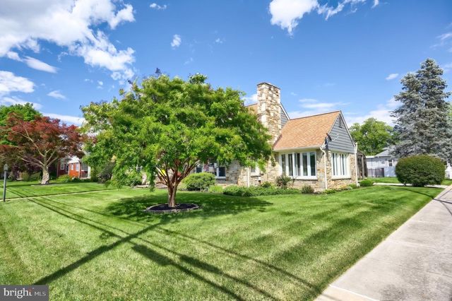 1001 BROADWAY, Hanover, PA 17331