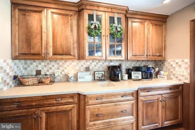 1001 BROADWAY, Hanover, PA 17331