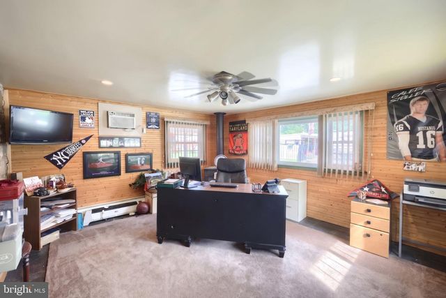 1001 BROADWAY, Hanover, PA 17331