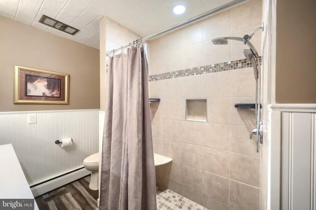 1001 BROADWAY, Hanover, PA 17331