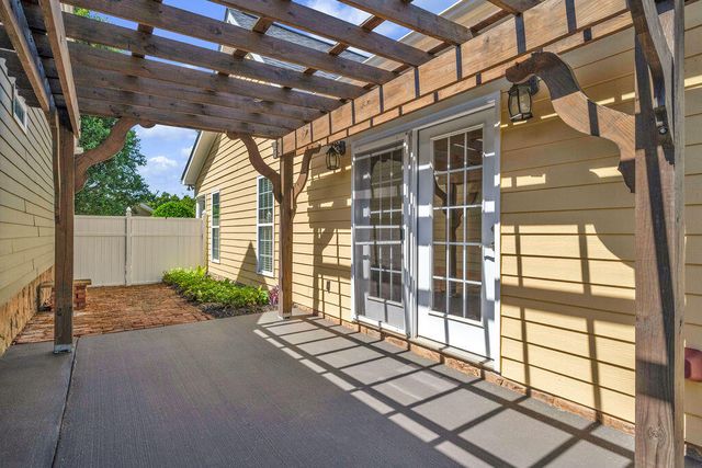 610 Callaway Court, Chattanooga, TN 37421