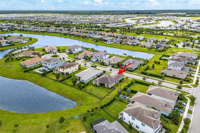 15901 Meadowlark Court, Loxahatchee, FL 33470