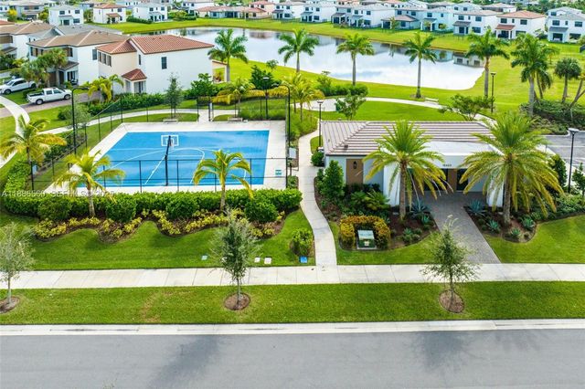 15901 Meadowlark Court, Loxahatchee, FL 33470