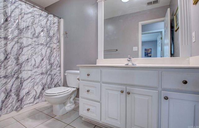 21 West Point Drive, Maumelle, AR 72113