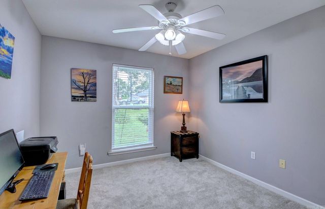21 West Point Drive, Maumelle, AR 72113