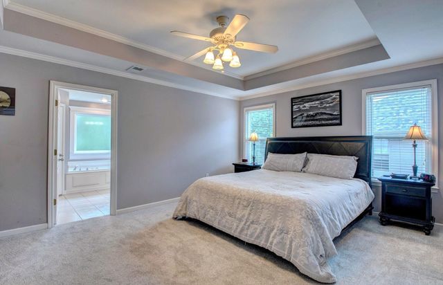 21 West Point Drive, Maumelle, AR 72113