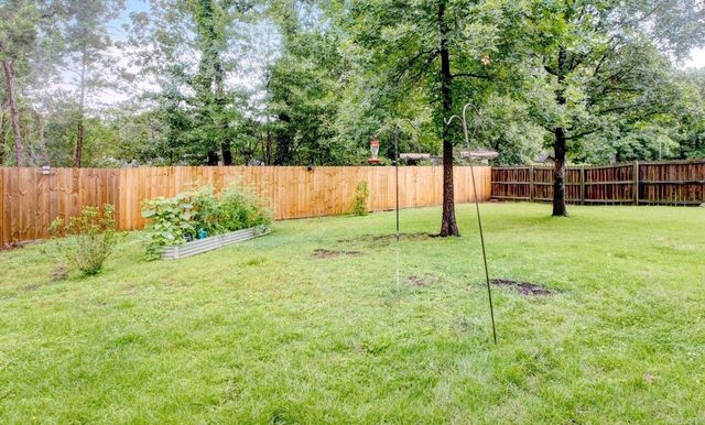 21 West Point Drive, Maumelle, AR 72113