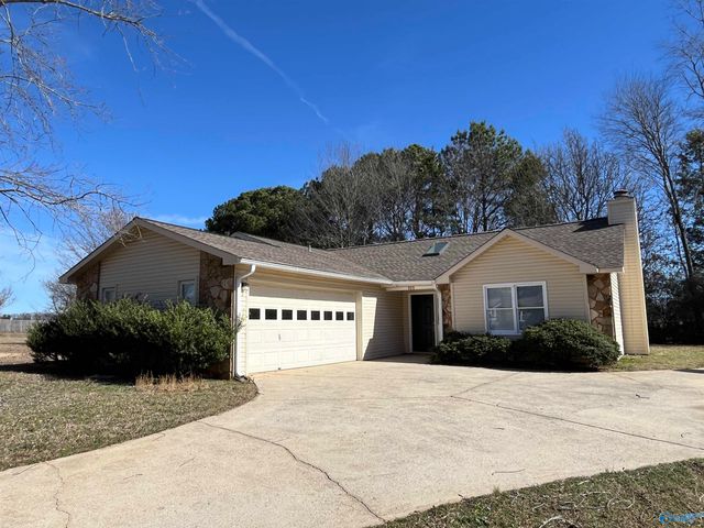 105 Bellhurst Circle, Meridianville, AL 35759