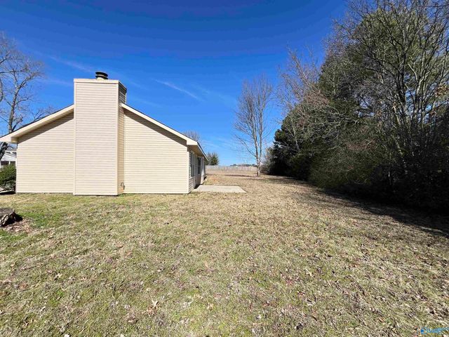 105 Bellhurst Circle, Meridianville, AL 35759