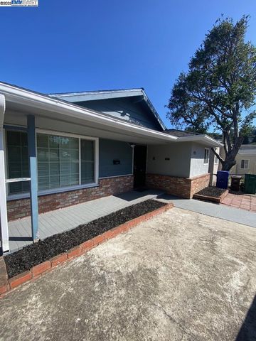 3859 High St, Oakland, CA 94619