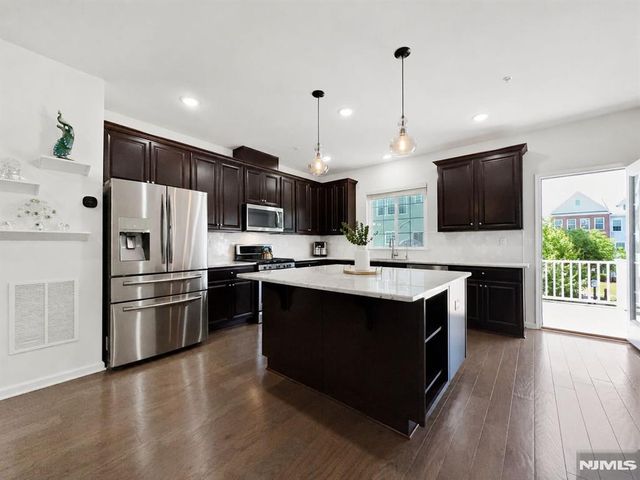 85 Truman Drive, Wood Ridge, NJ 07075