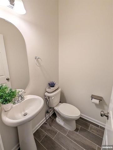 85 Truman Drive, Wood Ridge, NJ 07075