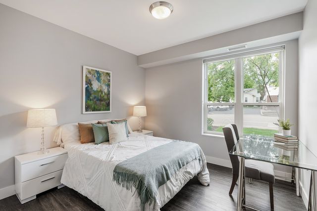 101 W Liberty Street 317, Barrington, IL 60010