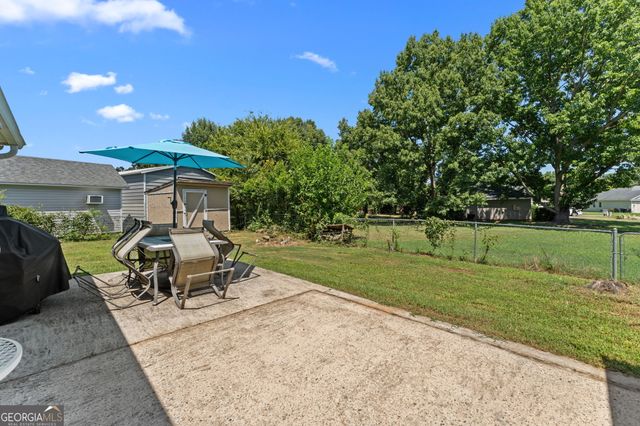 103 Sun Valley Court, Warner Robins, GA 31093
