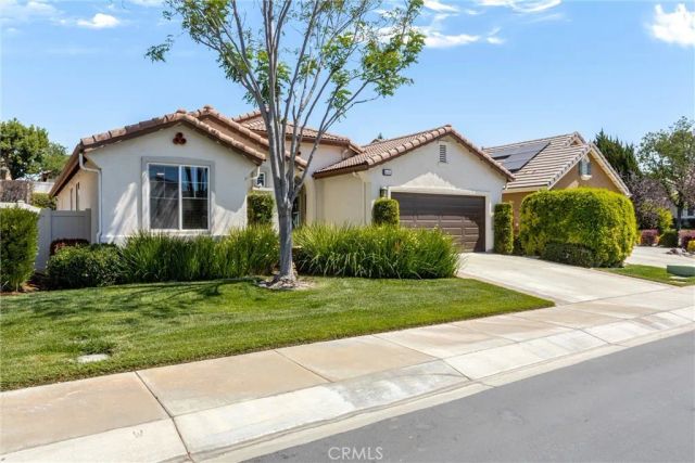 1686 Piper Creek, Beaumont, CA 92223
