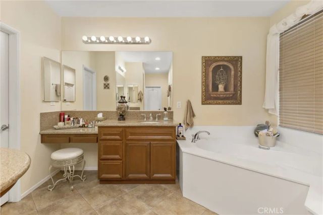1686 Piper Creek, Beaumont, CA 92223