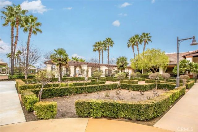 1686 Piper Creek, Beaumont, CA 92223