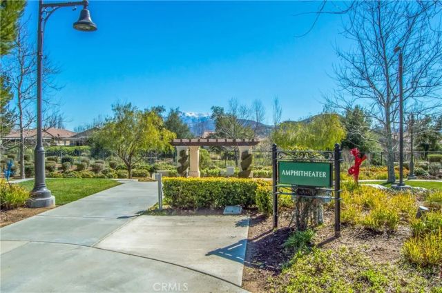 1686 Piper Creek, Beaumont, CA 92223