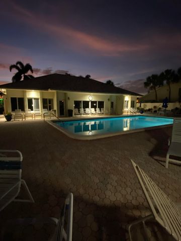 632 Snug Harbor Drive D2, Boynton Beach, FL 33435