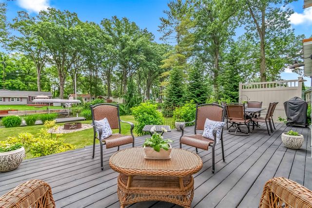 297 Winhoven Drive, Coldwater, MI 49036