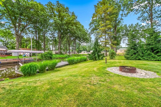 297 Winhoven Drive, Coldwater, MI 49036