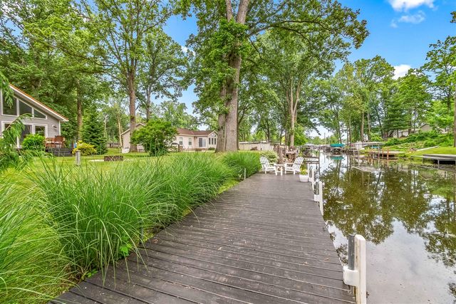 297 Winhoven Drive, Coldwater, MI 49036