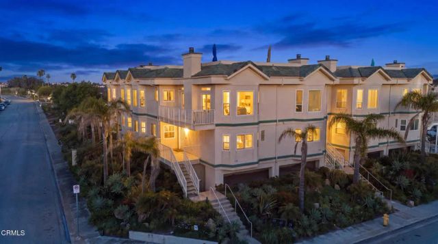 1310 Mandalay Beach Road, Oxnard, CA 93035