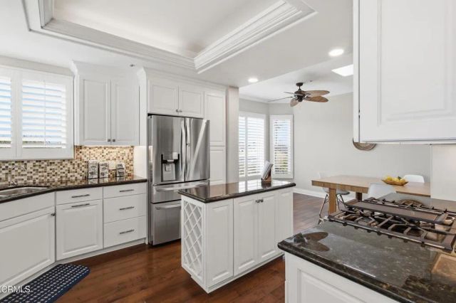 1310 Mandalay Beach Road, Oxnard, CA 93035